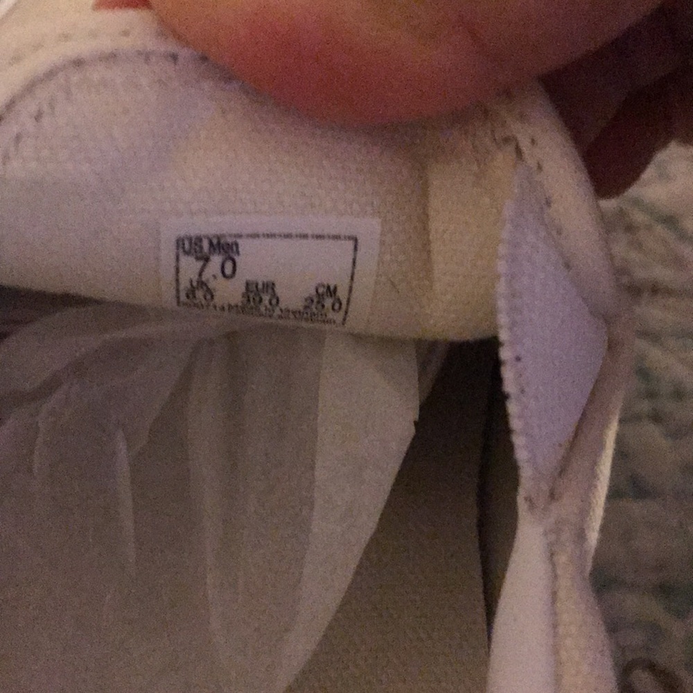 Vans - Picture 6 of 7